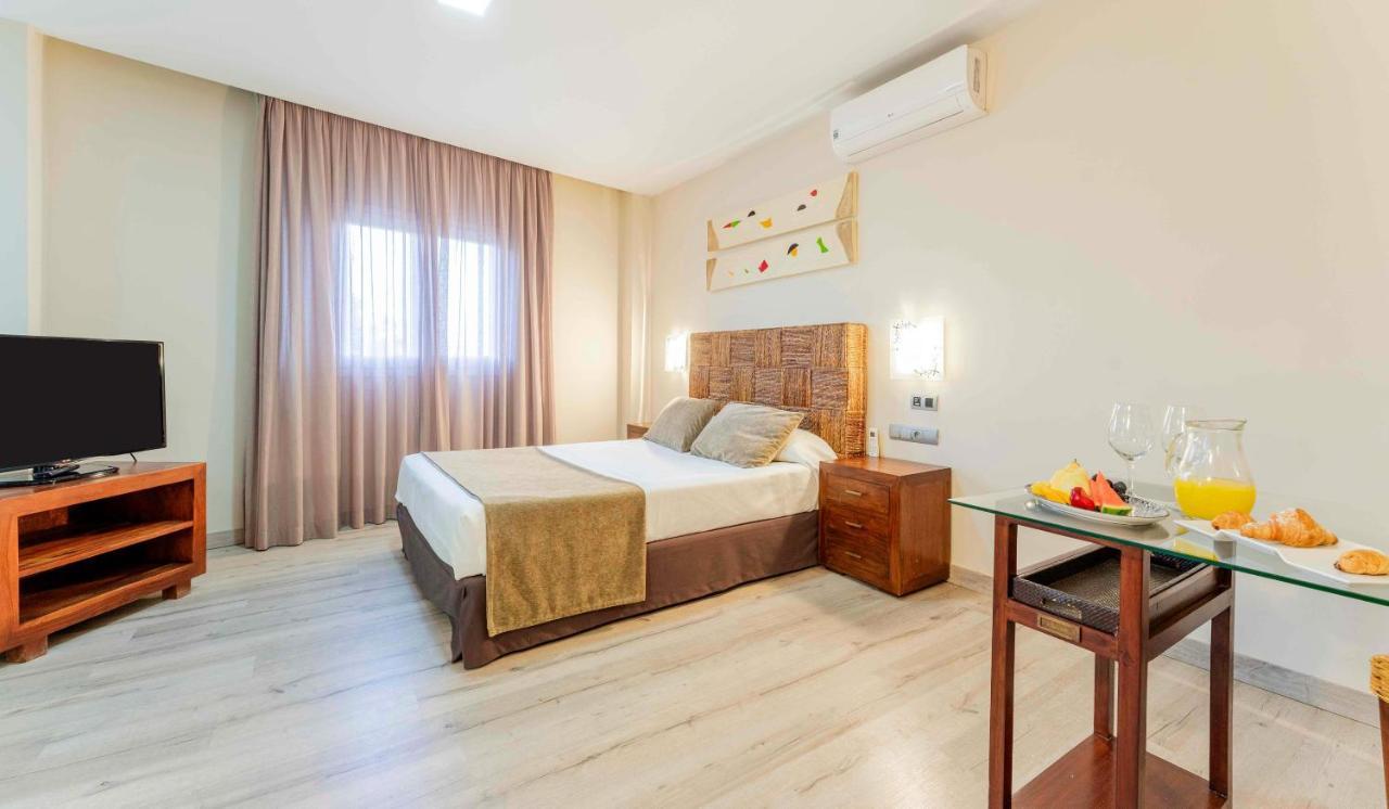 Checkin Camino De Granada Otel Dış mekan fotoğraf