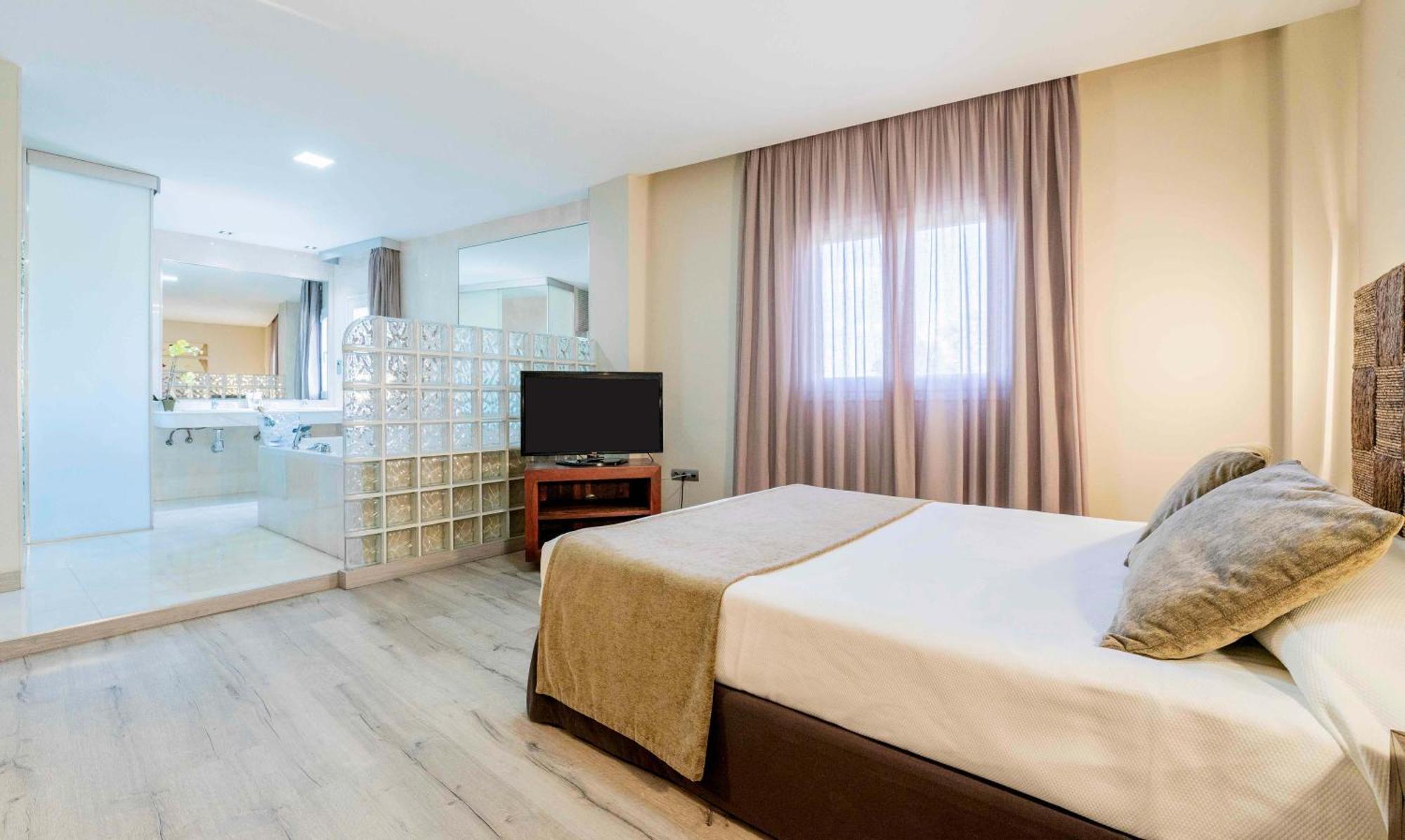 Checkin Camino De Granada Otel Dış mekan fotoğraf