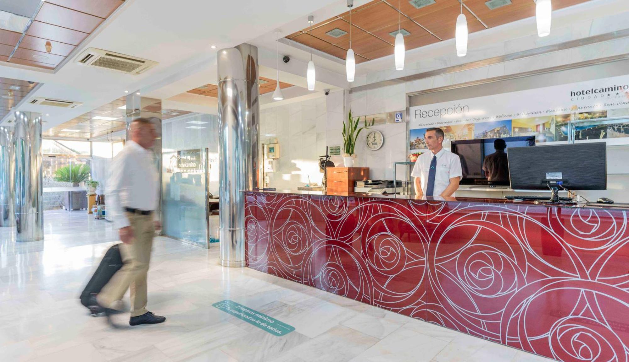 Checkin Camino De Granada Otel Dış mekan fotoğraf